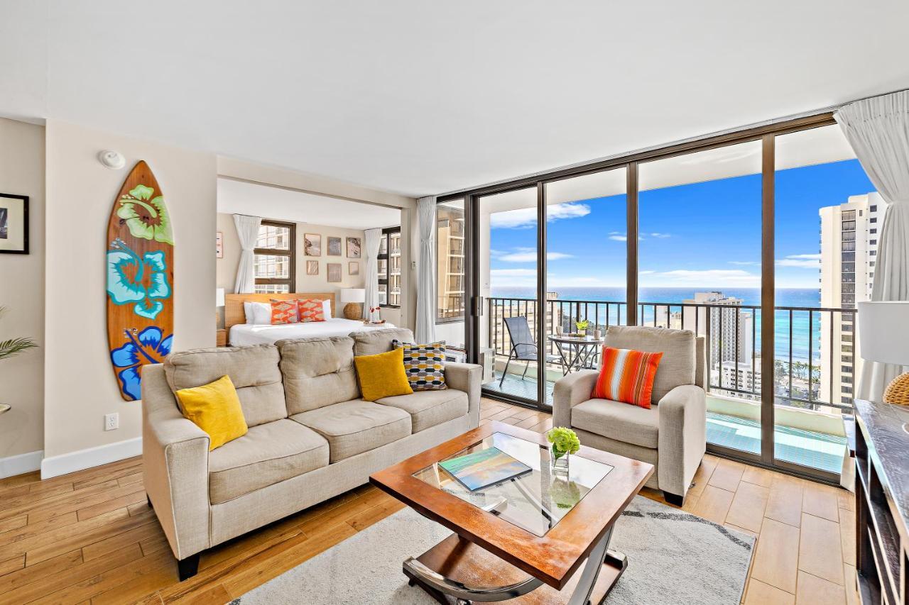 Waikiki Banyan 1Br With Great Ocean Views, Steps To Beach & Parking! هونولولو المظهر الخارجي الصورة