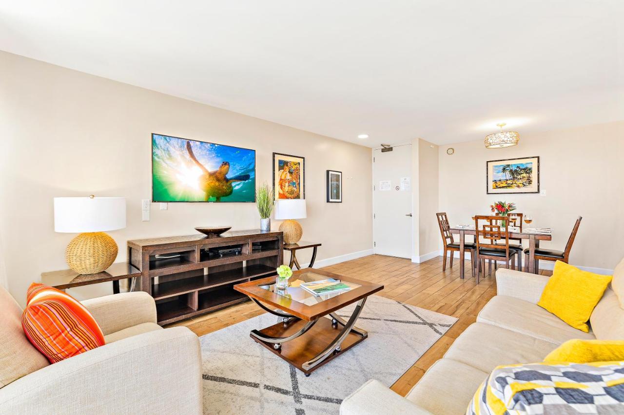 Waikiki Banyan 1Br With Great Ocean Views, Steps To Beach & Parking! هونولولو المظهر الخارجي الصورة