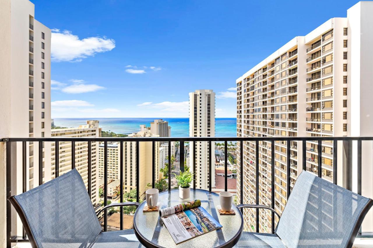 Waikiki Banyan 1Br With Great Ocean Views, Steps To Beach & Parking! هونولولو المظهر الخارجي الصورة