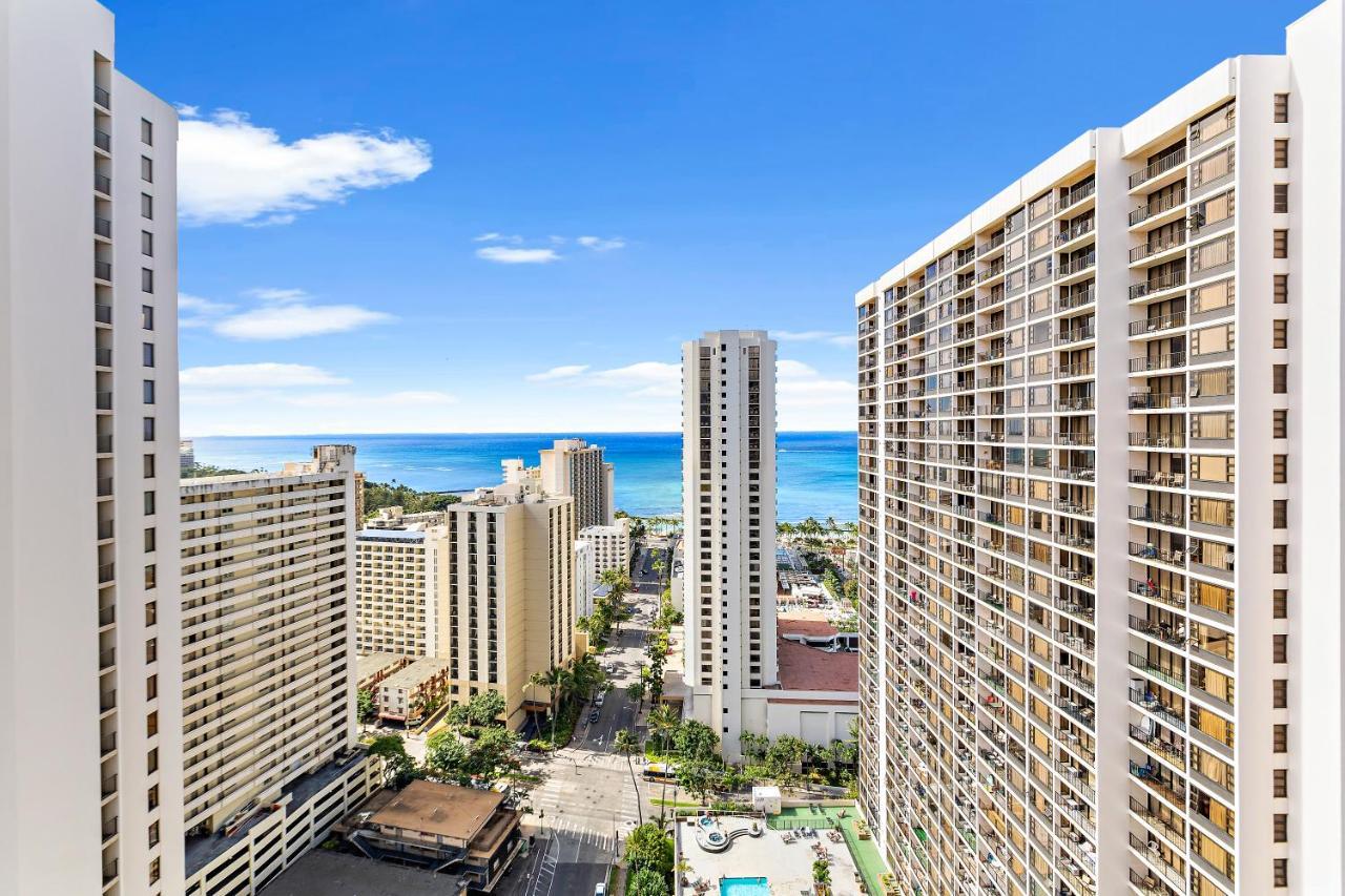 Waikiki Banyan 1Br With Great Ocean Views, Steps To Beach & Parking! هونولولو المظهر الخارجي الصورة