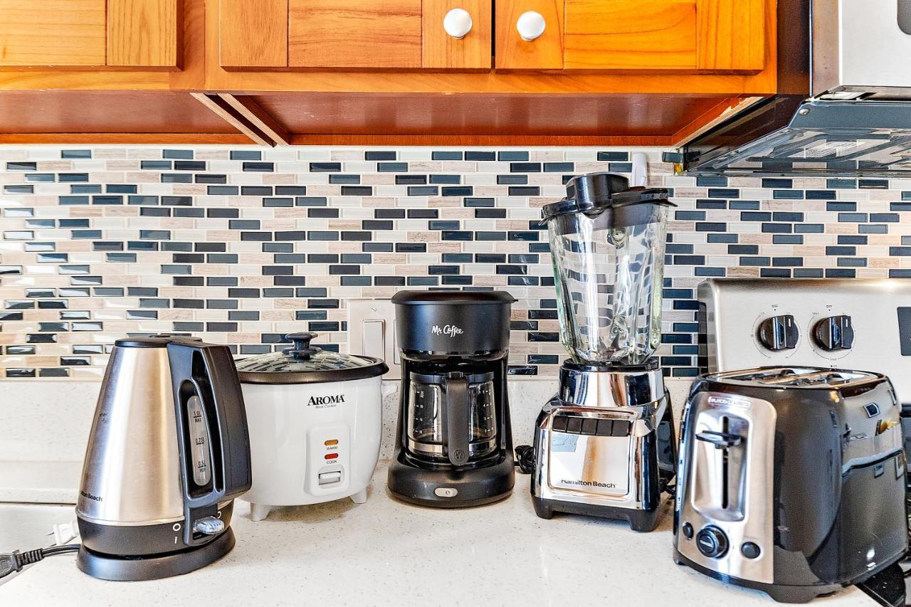 Waikiki Banyan 1Br With Great Ocean Views, Steps To Beach & Parking! هونولولو المظهر الخارجي الصورة