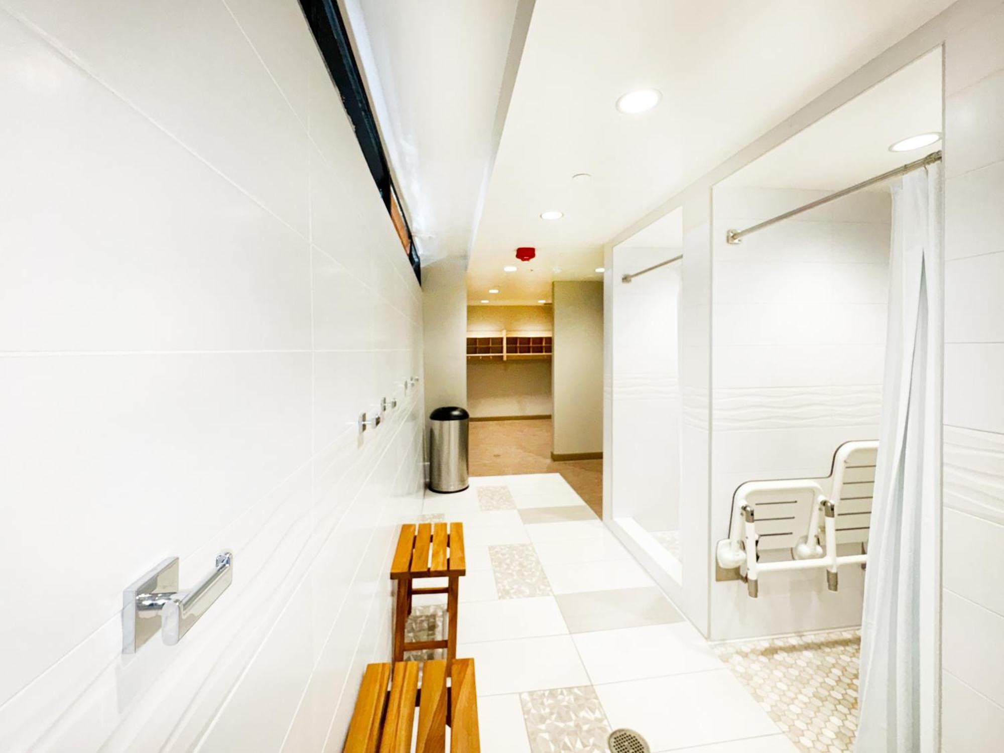 Waikiki Banyan 1Br With Great Ocean Views, Steps To Beach & Parking! هونولولو المظهر الخارجي الصورة